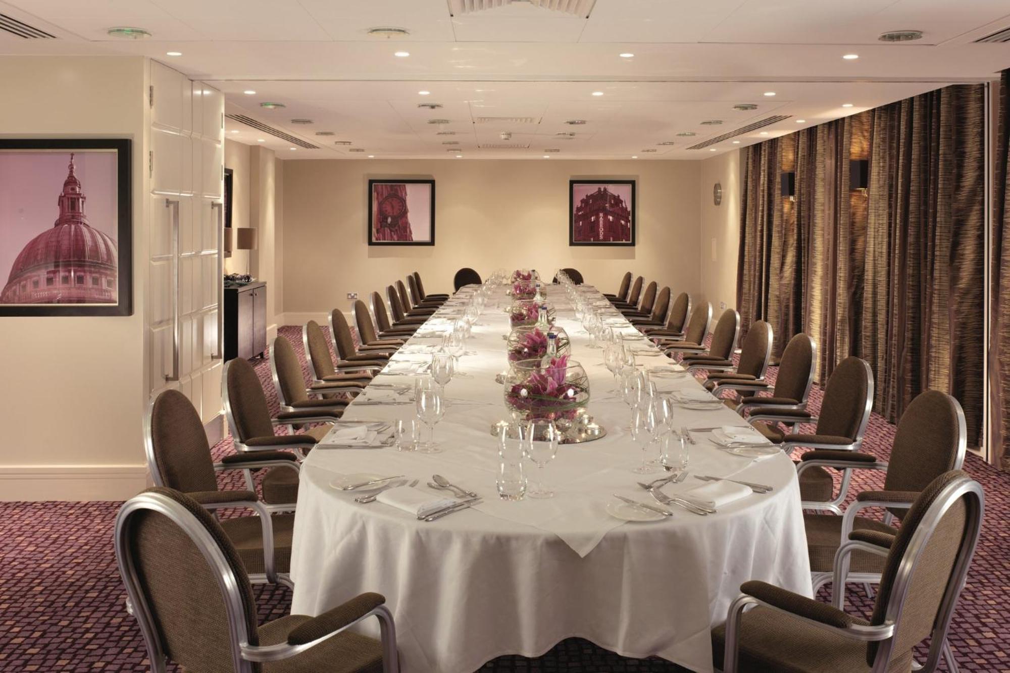 Crowne Plaza London Ealing By Ihg Hotel Luaran gambar